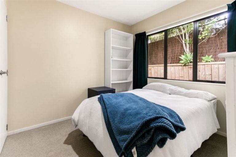 Photo of property in 44 Roy Maloney Drive, Henderson, Auckland, 0612