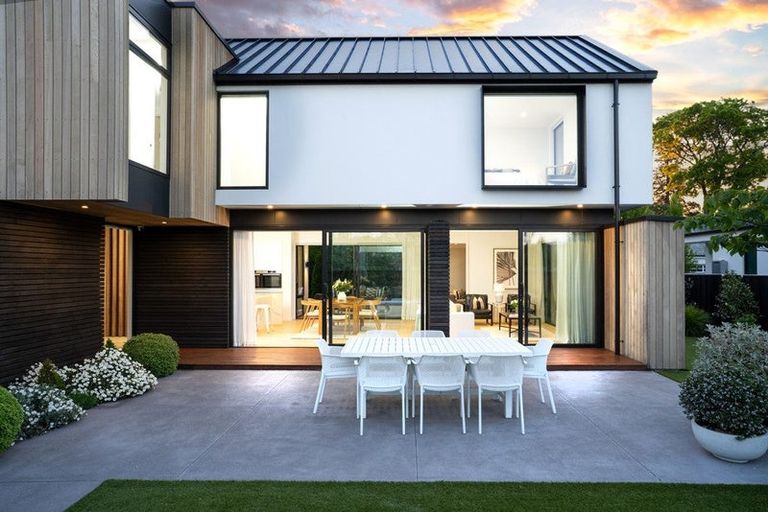 Photo of property in 34d Glandovey Road, Fendalton, Christchurch, 8052