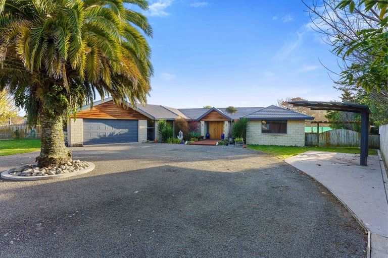 Photo of property in 901 State Highway 1, Te Horo, Otaki, 5581