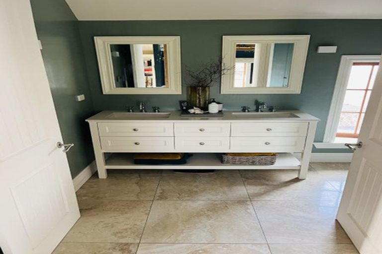 Photo of property in 21 Swindells Road, Waikuku Beach, 7473