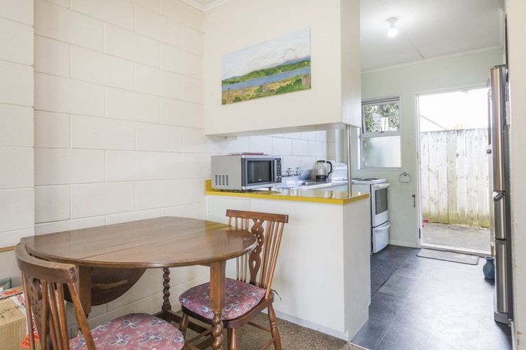 Photo of property in 3/364 Featherston Street, Palmerston North, 4414