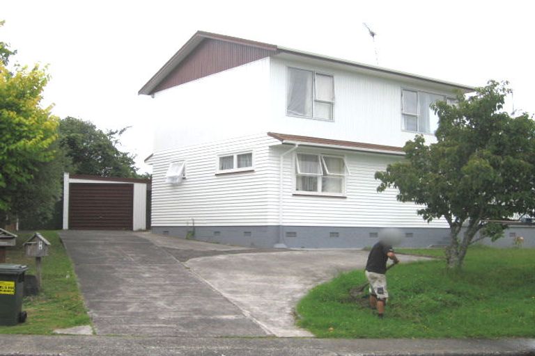 Photo of property in 3 James Evans Drive, Northcote, Auckland, 0627