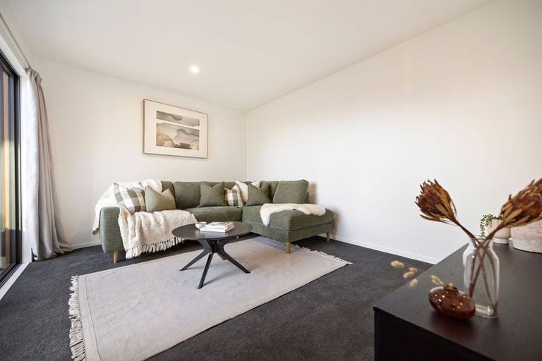 Photo of property in 13 Falconer Rise, Jacks Point, Queenstown, 9371