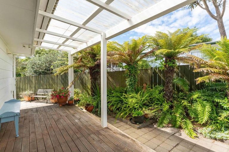Photo of property in 16 Ferney Place, Richmond Heights, Taupo, 3330