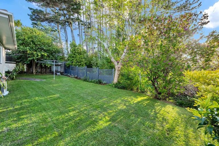 Photo of property in 2/7 Putney Place, Ranui, Auckland, 0612