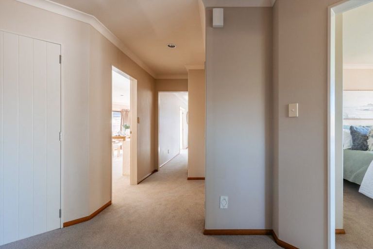 Photo of property in 61 Keepa Close, Papamoa Beach, Papamoa, 3118