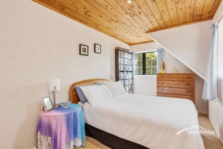 Photo of property in 2/82 Verbena Road, Birkdale, Auckland, 0626