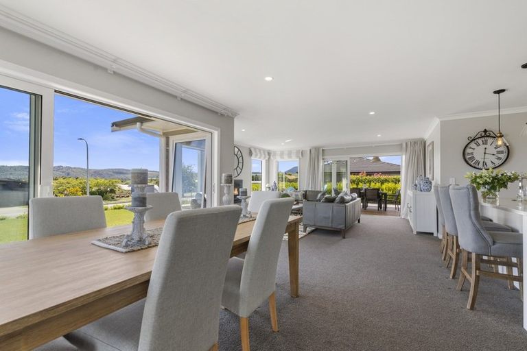 Photo of property in 13 Kestrel Lane, Kinloch, Taupo, 3377