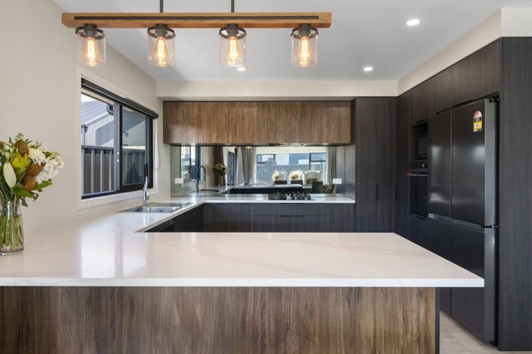 Photo of property in 32 Tawhai Crescent, Wharewaka, Taupo, 3330