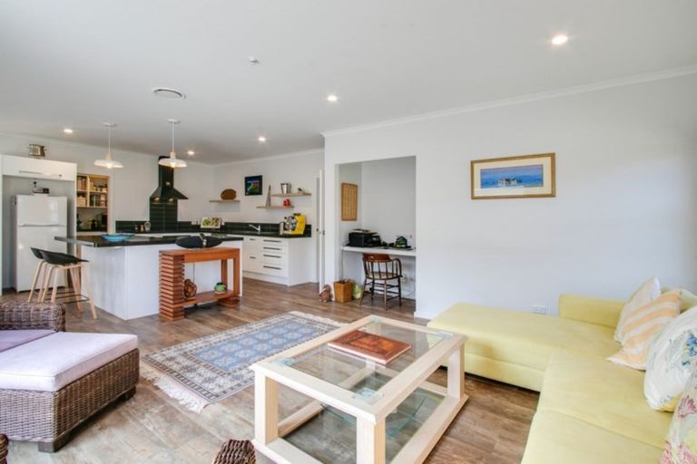 Photo of property in 21 Manganui Place, Te Awa, Napier, 4110