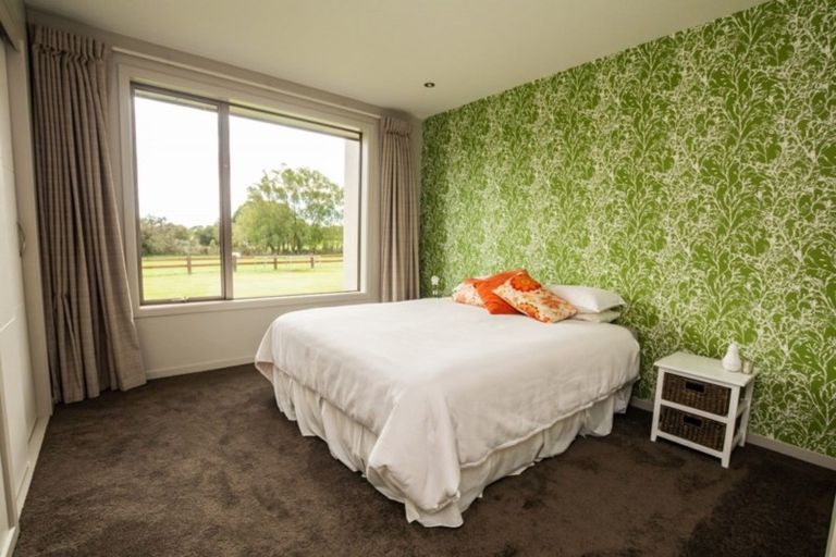 Photo of property in 39 Egerton Road, Winton, 9781