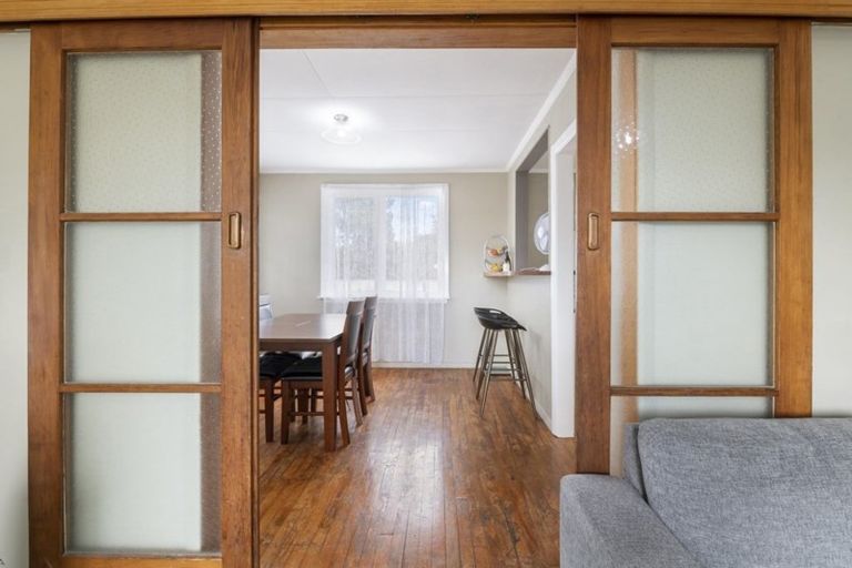 Photo of property in 5 Clarke Avenue, Highbury, Palmerston North, 4412