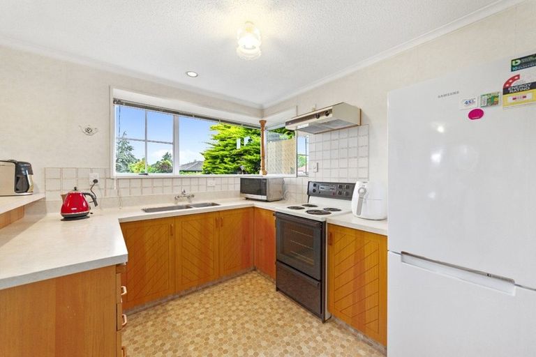 Photo of property in 5 Algie Place, Avonhead, Christchurch, 8042