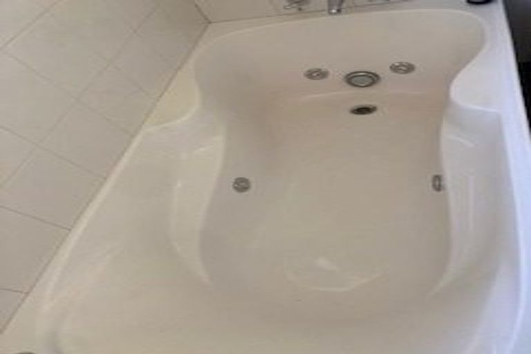 Photo of property in 2 Leith Street, Kinmont Park, Mosgiel, 9024