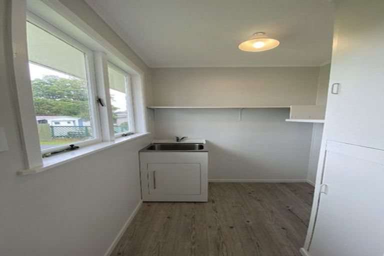 Photo of property in 20a Nile Road, Kelston, Auckland, 0602