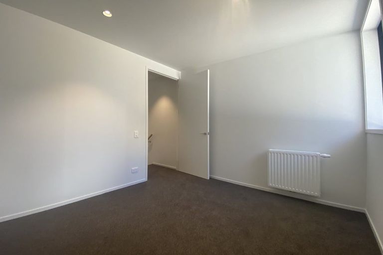Photo of property in 7 Jean Caldwell Way, Island Bay, Wellington, 6023