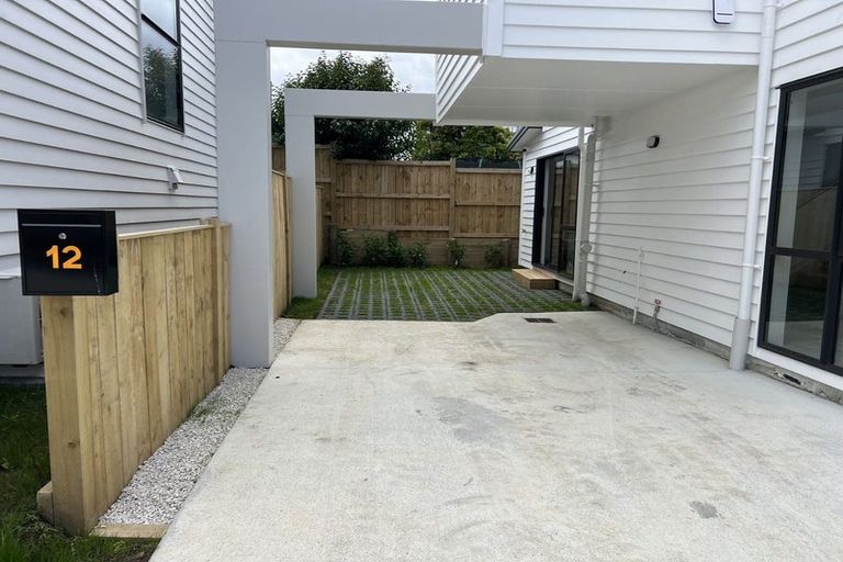 Photo of property in 12 Matukutureia Lane, Manurewa, Auckland, 2102