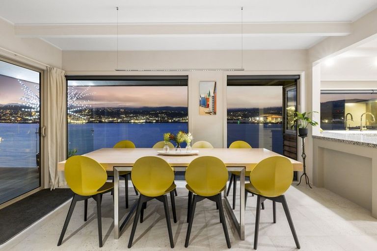 Photo of property in 33 Doon Street, Vauxhall, Dunedin, 9013