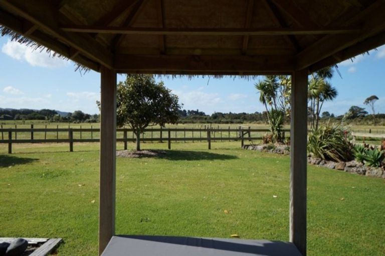 Photo of property in 93 Uretiti Road, Waipu, 0582