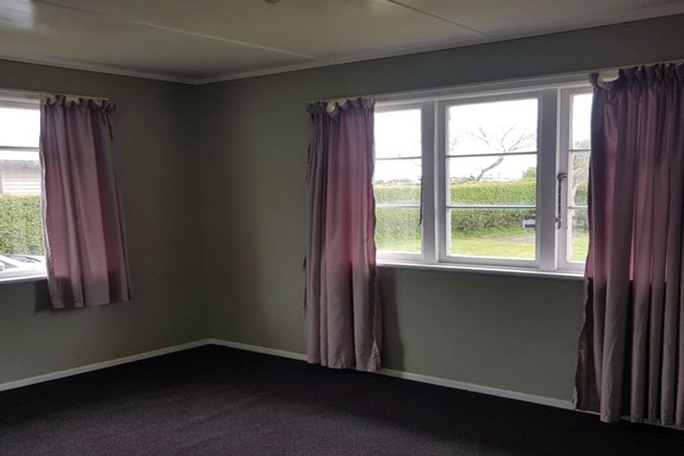 Photo of property in 6 Resolution Street, Tolaga Bay, 4077