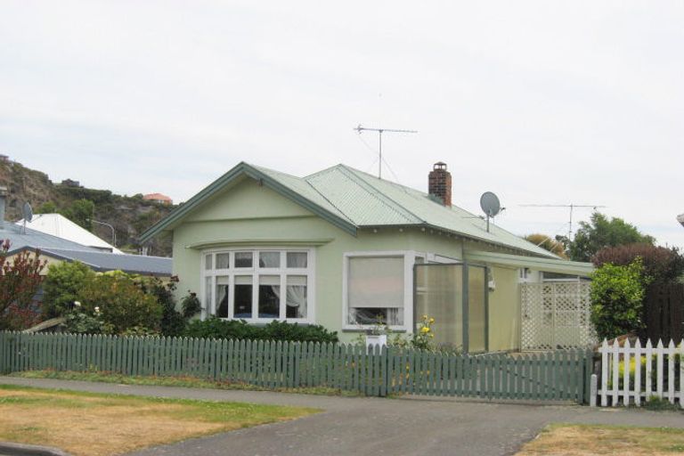 Photo of property in 7 Celia Street, Redcliffs, Christchurch, 8081