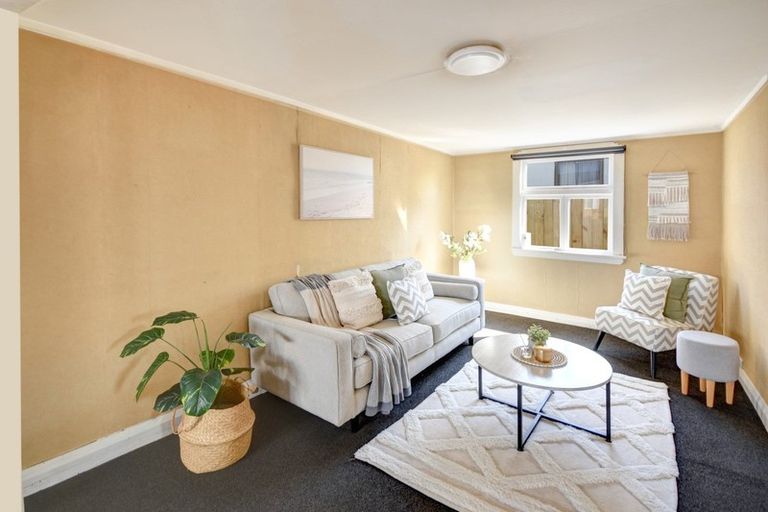 Photo of property in 19 Richmond Street, Forbury, Dunedin, 9012