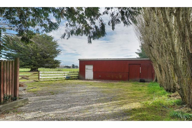 Photo of property in 1724 Springs Road, Lincoln, Christchurch, 7674