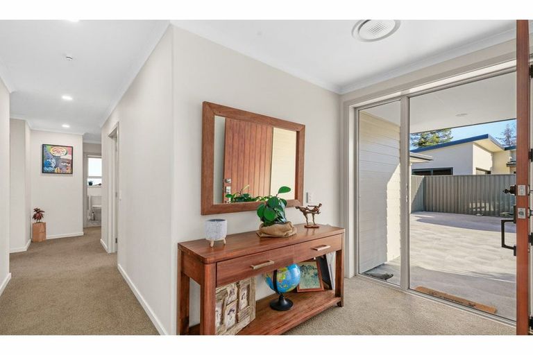 Photo of property in 5 Kinnaird Close, Alexandra, 9320