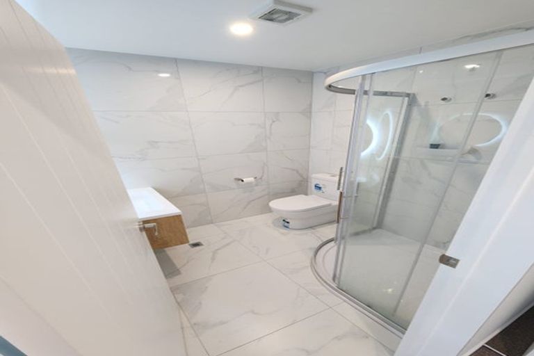 Photo of property in 4/55 Great South Road, Papakura, 2110