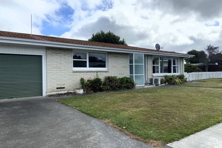 Photo of property in 2/900 Townshend Place, Saint Leonards, Hastings, 4120