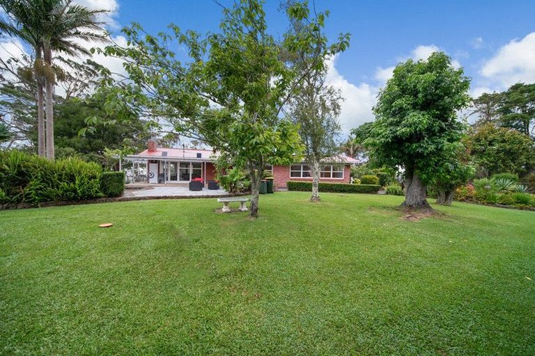 Photo of property in 480 Whitford Road, Whitford, Howick, 2571