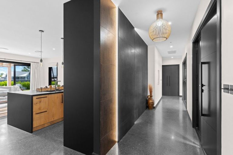 Photo of property in 24 Coralie Place, Lansdowne, Masterton, 5810