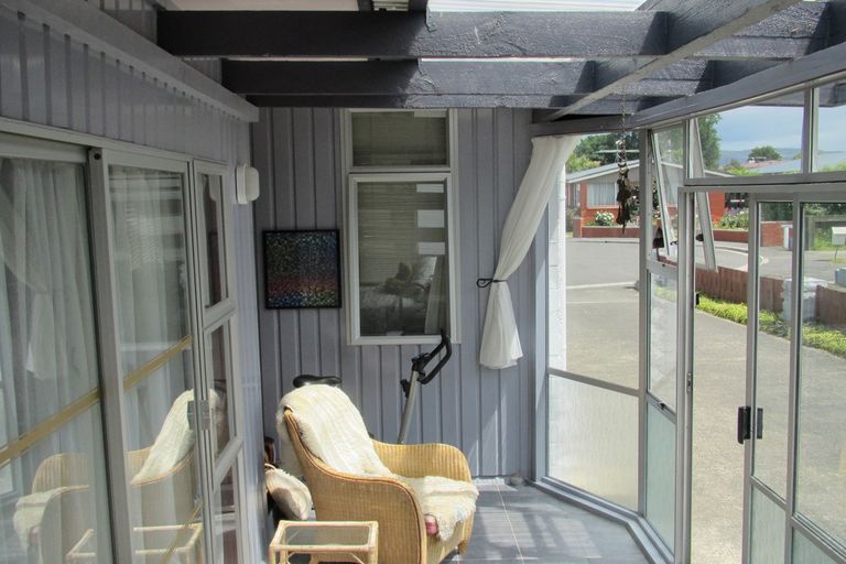 Photo of property in 10 Walnut Place, Mosgiel, 9024