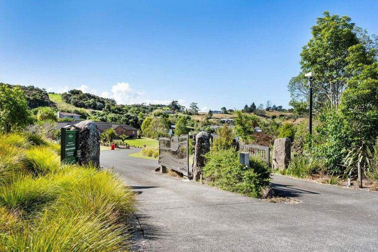 Photo of property in 17 Kahia Lane, Redvale, Albany, 0792