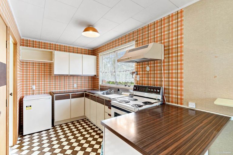 Photo of property in 2/1 Matua Place, Clendon Park, Auckland, 2103