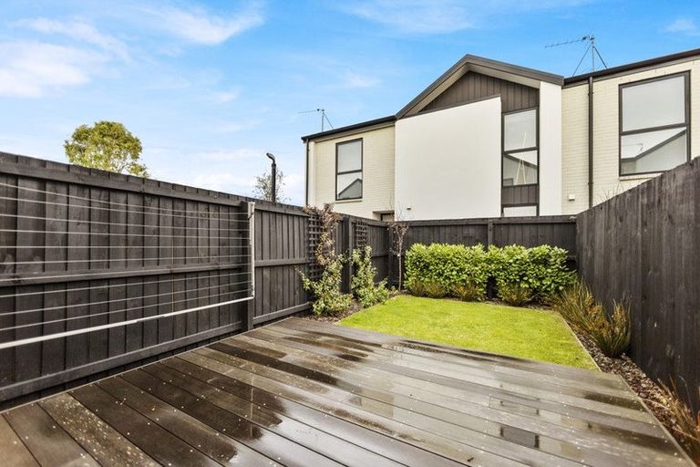 Photo of property in 4/27 Bartlett Street, Riccarton, Christchurch, 8011