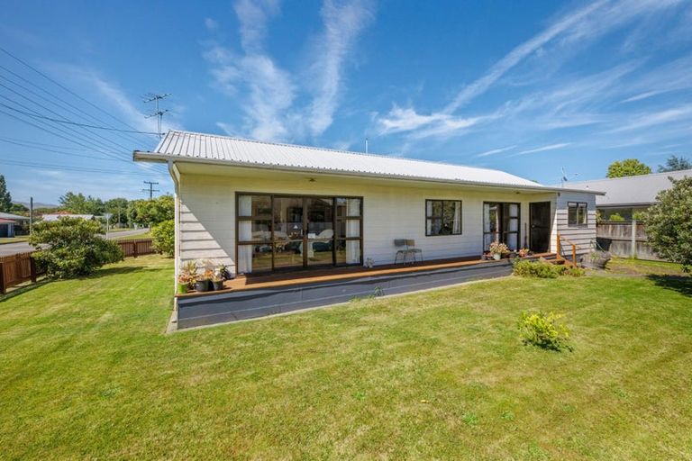 Photo of property in 15 Mowat Street, Springlands, Blenheim, 7201