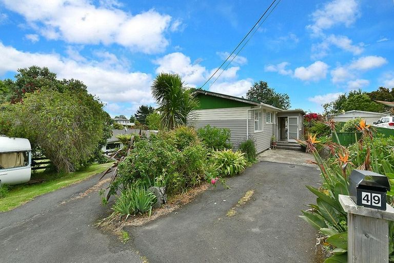 Photo of property in 49 Makiri Street, Helensville, 0800