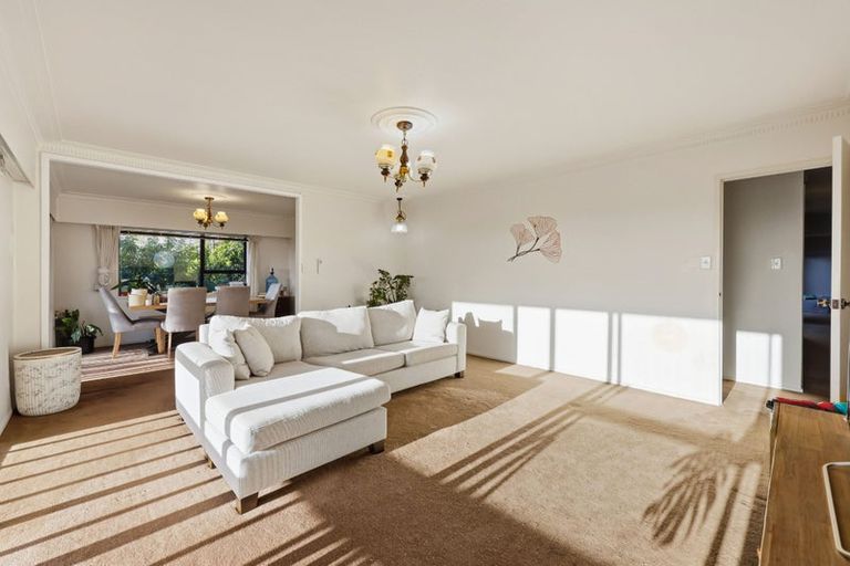 Photo of property in 42 Murvale Drive, Bucklands Beach, Auckland, 2014
