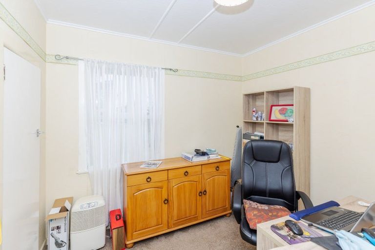Photo of property in 220 Daphne Street, Te Awamutu, 3800