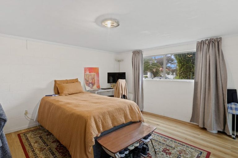 Photo of property in 29 Elliston Crescent, Stanmore Bay, Whangaparaoa, 0932