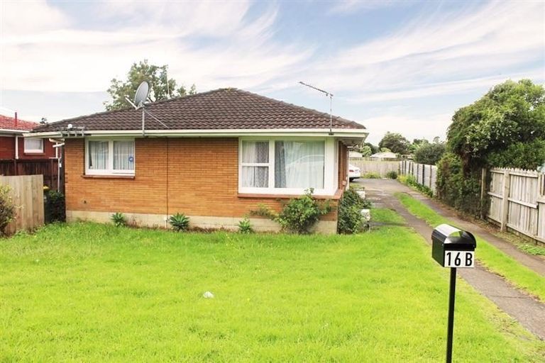 Photo of property in 16b Gray Avenue, Mangere East, Auckland, 2024
