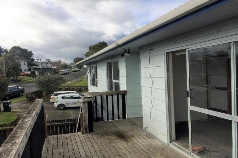 Photo of property in 23 West View Crescent, Onerahi, Whangarei, 0110