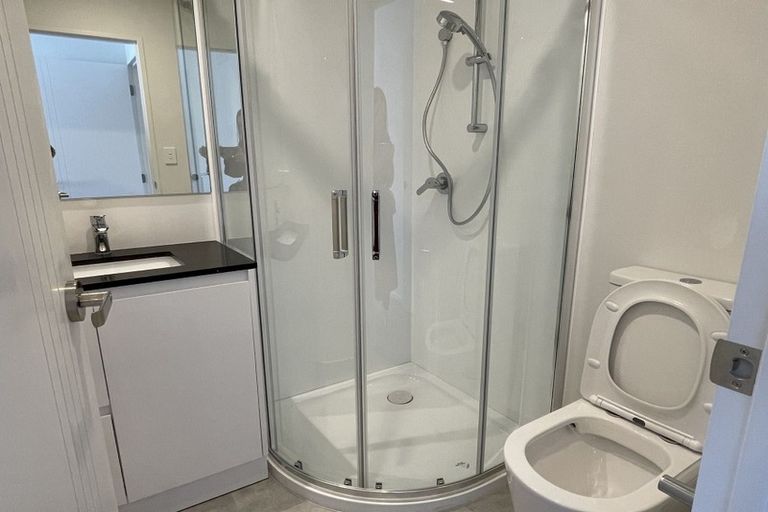 Photo of property in 10/44 Schnapper Rock Road, Schnapper Rock, Auckland, 0632