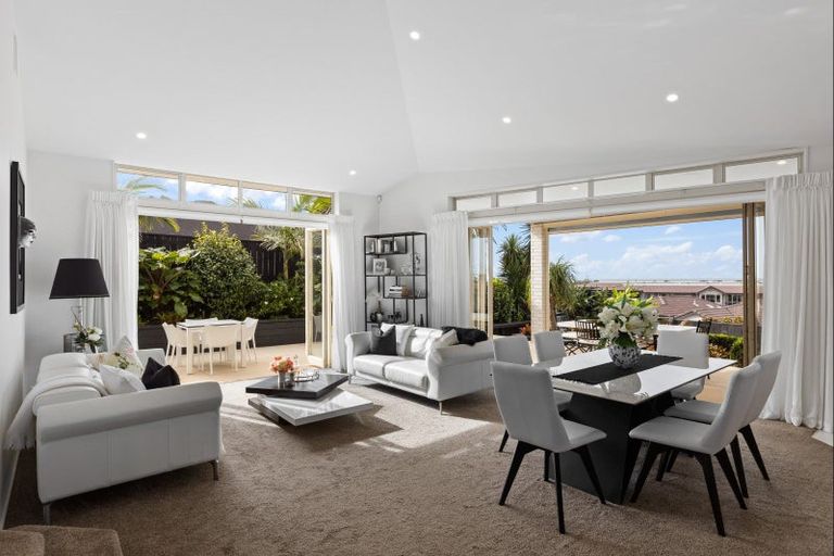 Photo of property in 29 The Ritz, Orewa, 0931