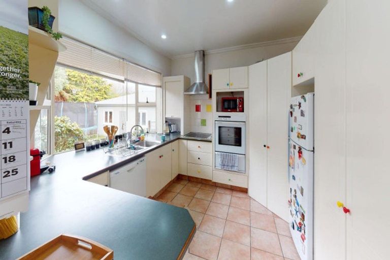 Photo of property in 162 Weraroa Road, Levin, 5510