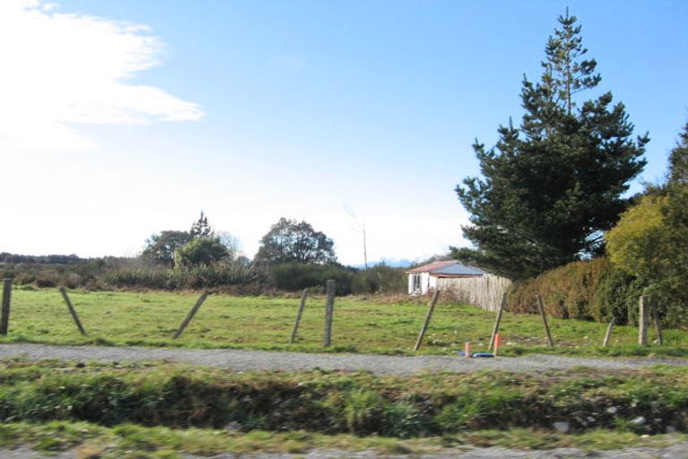 Photo of property in 110-114 Main Road, Blackball, 7804