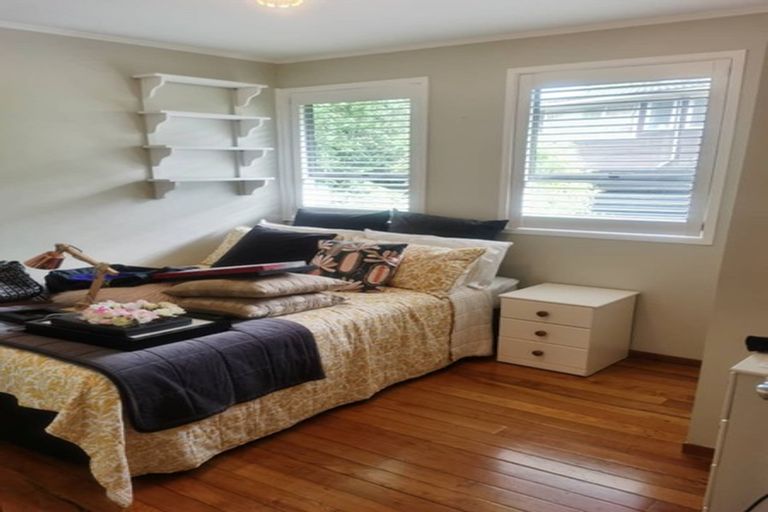 Photo of property in 36 Sequoia Place, Sunnynook, Auckland, 0620