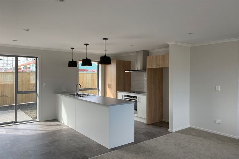 Photo of property in 12 Tarata Grove, Lansdowne, Masterton, 5810