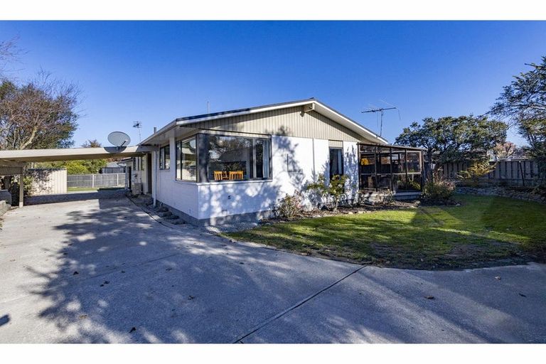 Photo of property in 45 Bush Street, Rangiora, 7400
